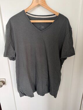 Banana Republic Men's XL Black Cotton V-Neck Tee Shirt